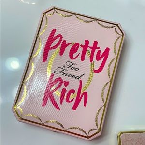 Too Faced Pretty Rich palette